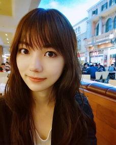 台湾美女视频,视频中的绝色魅力瞬间