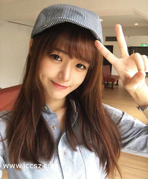 台湾美女视频,视频中的绝色魅力瞬间