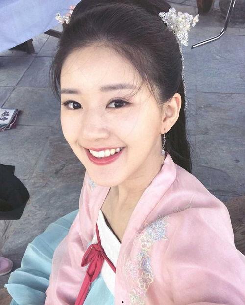 赵露思吃瓜爆料外号,吃瓜爆料背后的故事