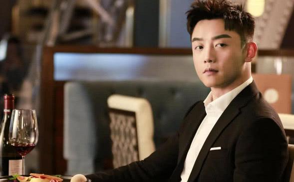 吃瓜爆料郑恺图片高清,揭秘明星私下趣味一面