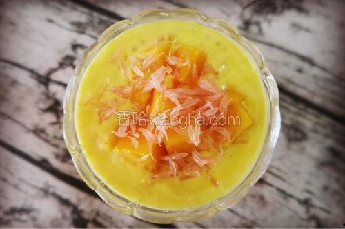 杨枝甘露的做法视频,夏日清凉甜品轻松学