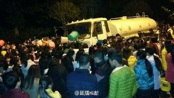 吃瓜爆料文轩,揭秘吃瓜爆料背后的真相