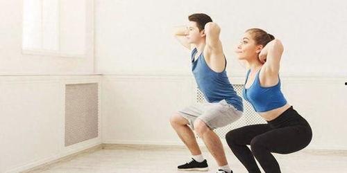 深蹲跳的标准动作视频,高效燃脂塑形运动技巧